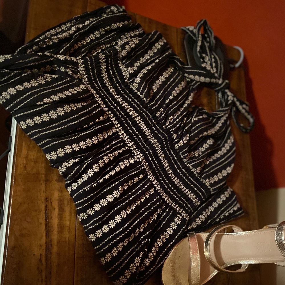 COPY - NWOT AE Black and Tan Medium Romper